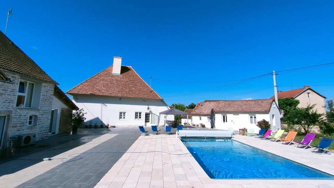 Domaine Ravy-Lilas Saint-Symphorien-sur-Saone Exteriér fotografie