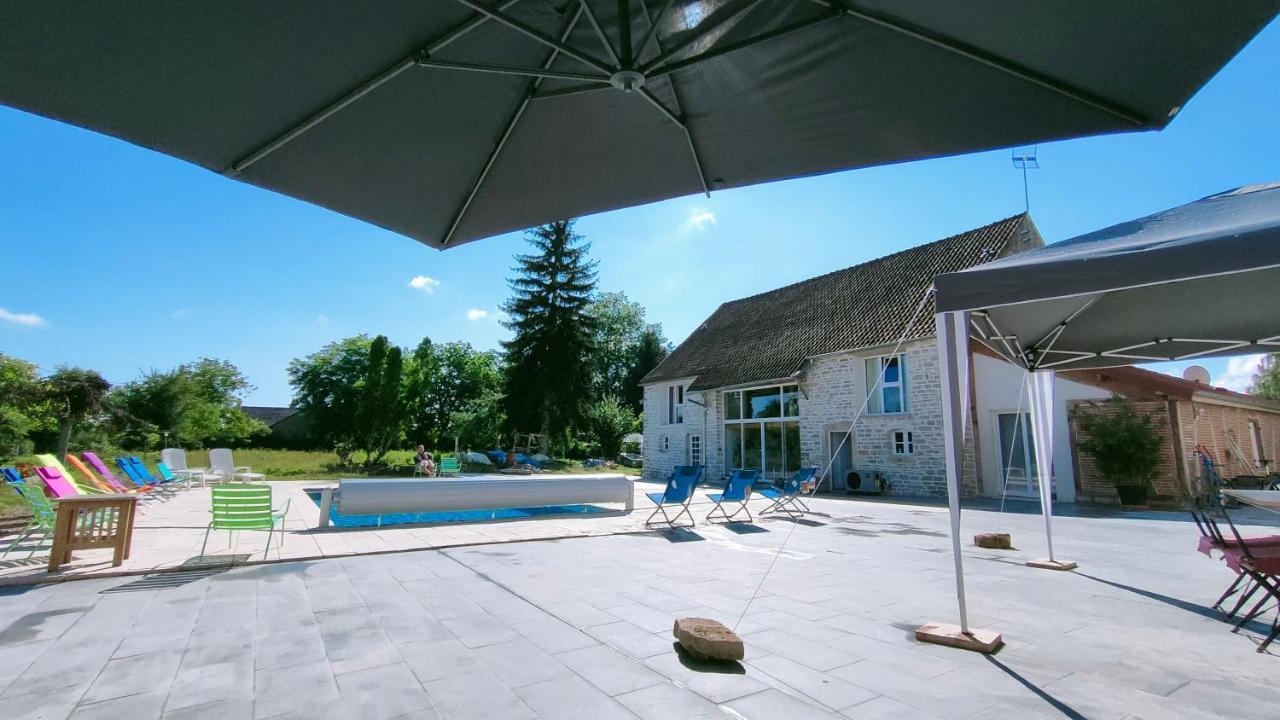 Domaine Ravy-Lilas Saint-Symphorien-sur-Saone Exteriér fotografie